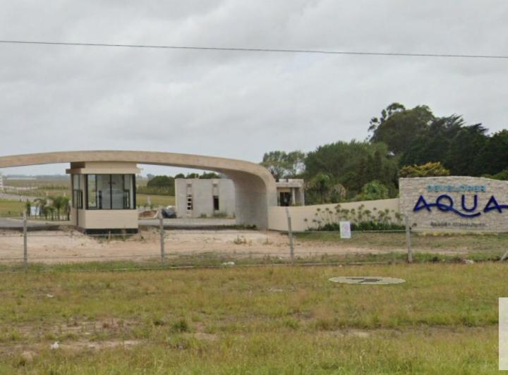 Terreno · 687m²