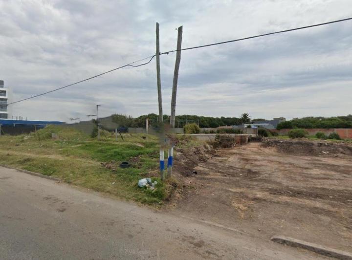 Terreno · 1081m²