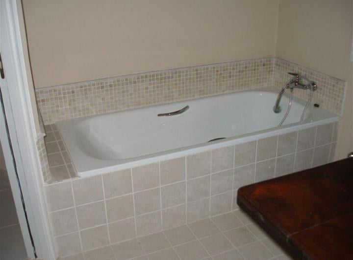 Casa · 280m² · 4 Ambientes · 1 Cochera
