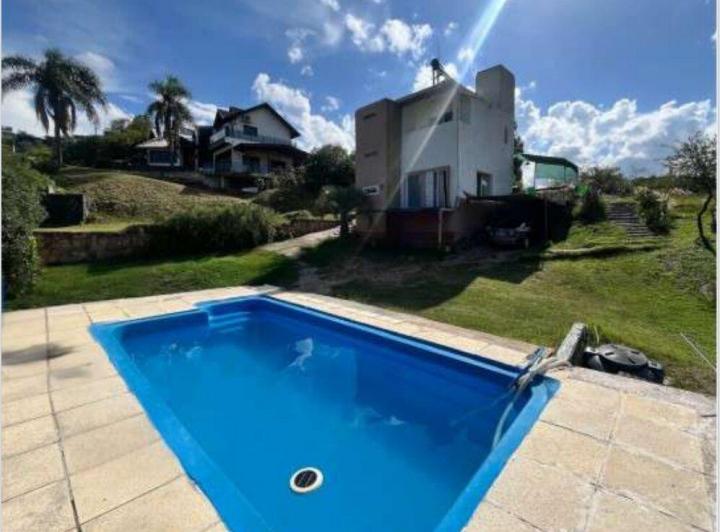 Casa · 120m² · 5 Ambientes · 1 Cochera