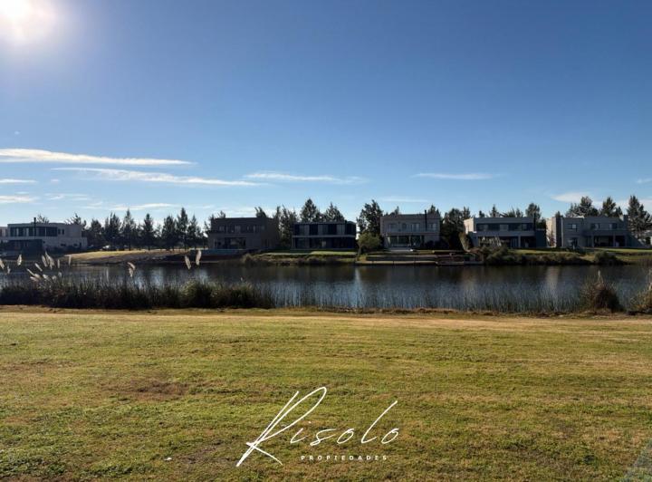 Terreno · 800m²