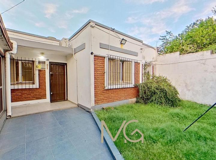 Casa · 70m² · 3 Ambientes · 1 Cochera