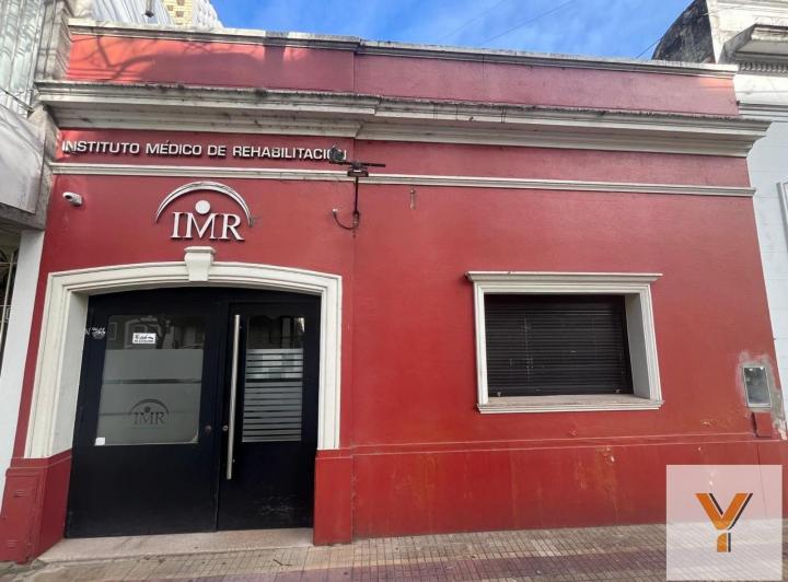 Casa · 230m² · 5 Ambientes