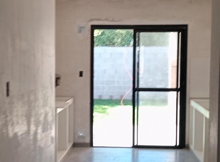 Casa · 108m² · 5 Ambientes · 1 Cochera