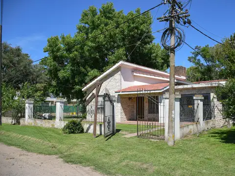 Casa en Venta en Álvarez, Rosario