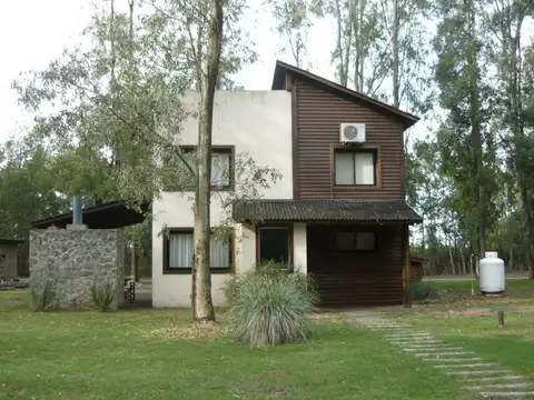 Casa en Venta en Oliveros, Iriondo