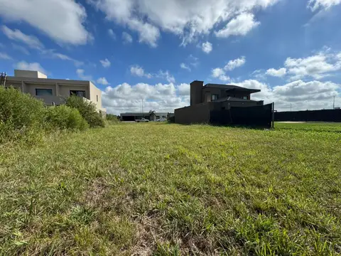 Terreno en Venta en Funes, Rosario