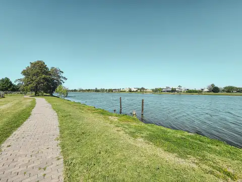 Terreno en Venta en Puerto Roldan, Countries y Barrios Cerrados en Roldan