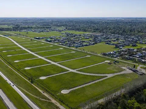 Terreno en Venta en Vida Jardin, Funes
