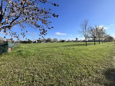 Terreno en Venta en Punta Chacra, Roldan