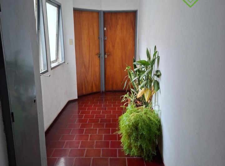 Departamento · 60m² · 5 Ambientes