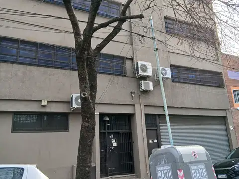Galpón en Alquiler en Villa Luro, Capital Federal