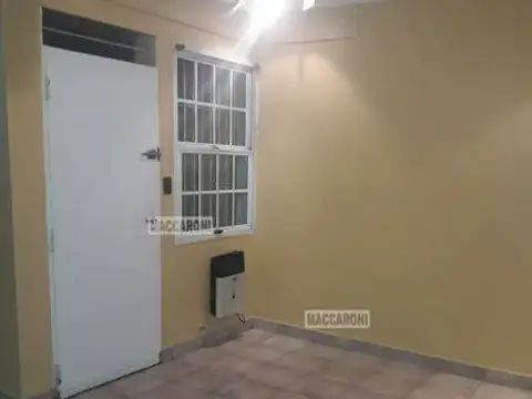 PH en Alquiler en Mataderos, CABA