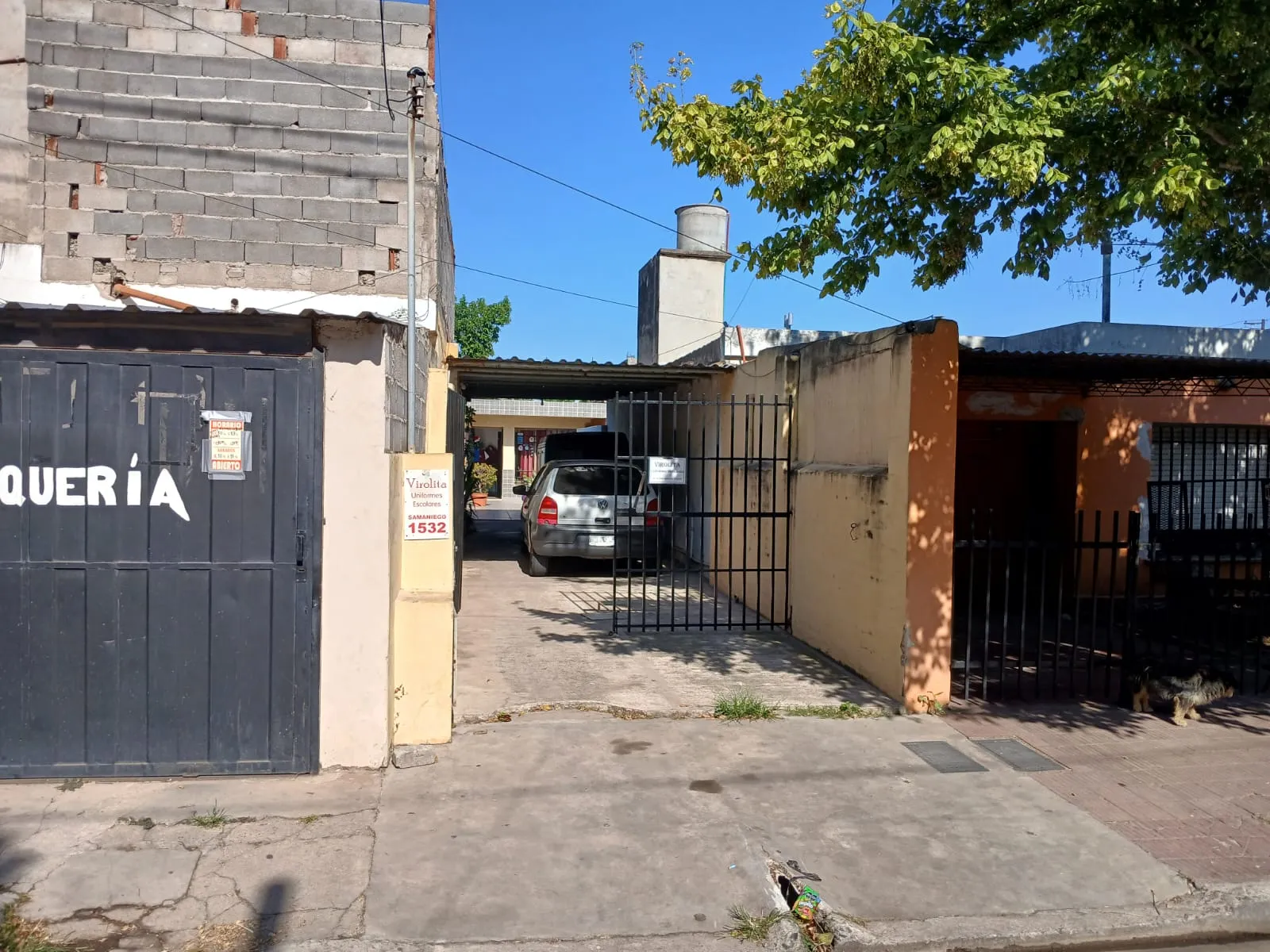 VENTA Bº ACOSTA FELIX SAMANIEGO 1532 CASA INTERNA 2 DOR + COCH PARA 3 AUTOS