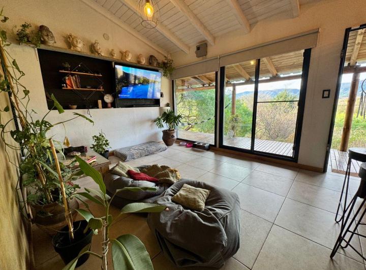 Casa · 80m² · 4 Ambientes · 1 Cochera