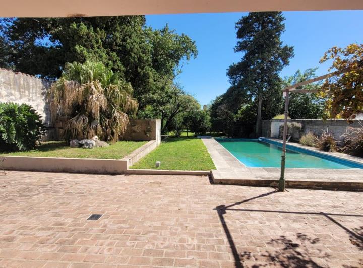 Casa · 416m² · 1 Cochera