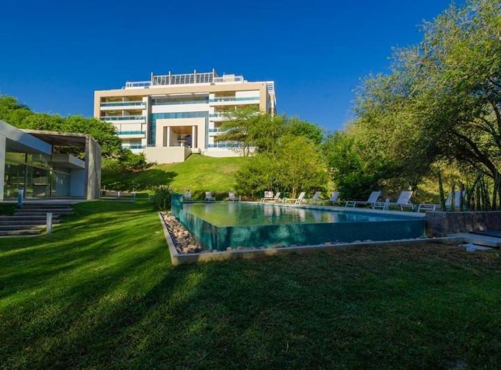 Departamento · 100m² · 4 Ambientes · 2 Cocheras