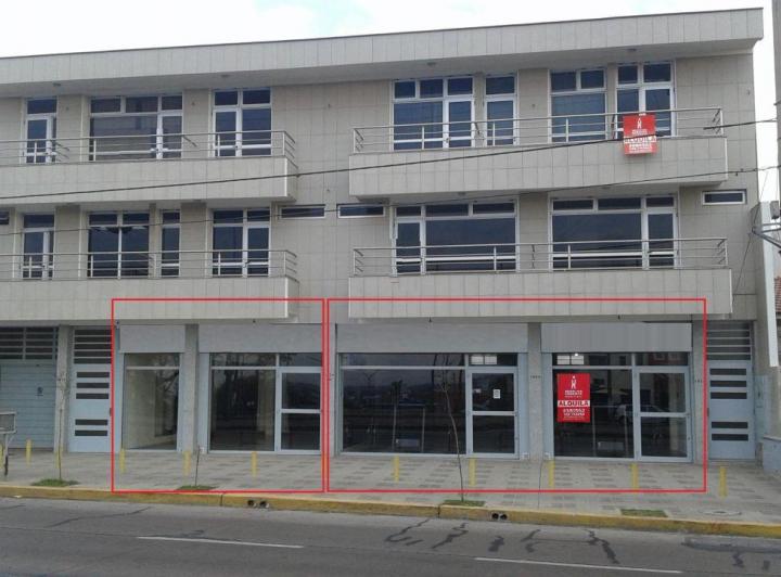 Local comercial · 220m² · 4 Ambientes