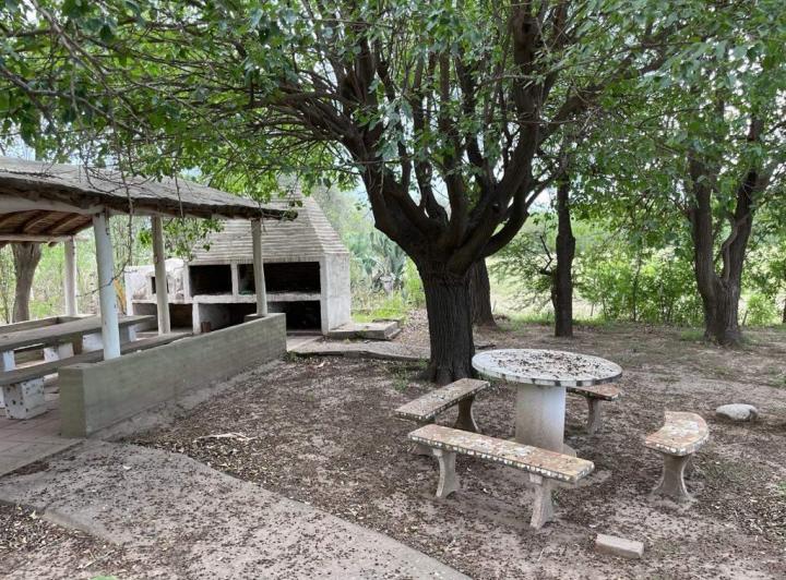 Casa · 270m² · 3 Ambientes