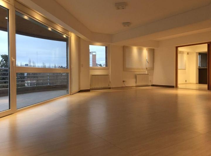 Departamento · 1m² · 11 Ambientes · 2 Cocheras