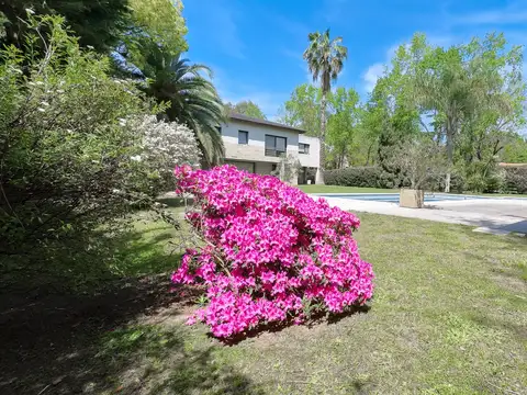 Casa en Venta en San Carlos Country Club, Countries y Barrios Cerrados en Malvinas Argentinas