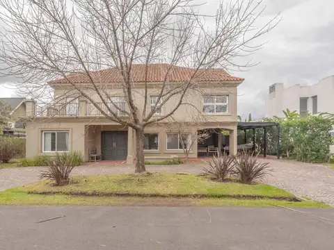Casa en Venta en Laguna Del Sol, Countries y Barrios Cerrados en Tigre