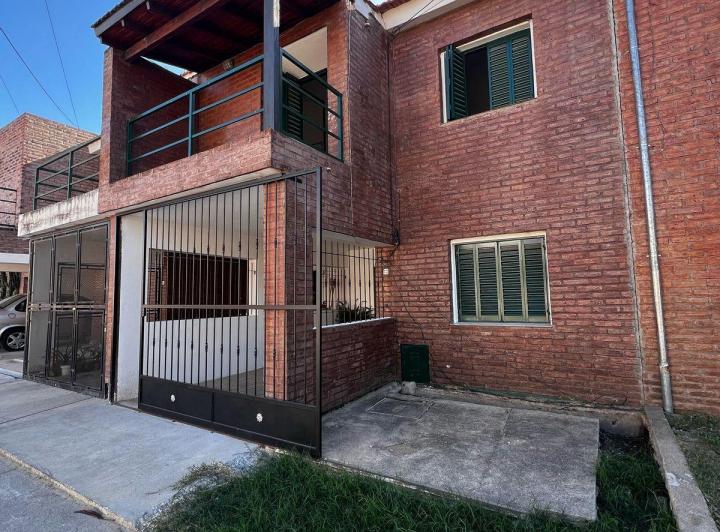 Casa · 5 Ambientes