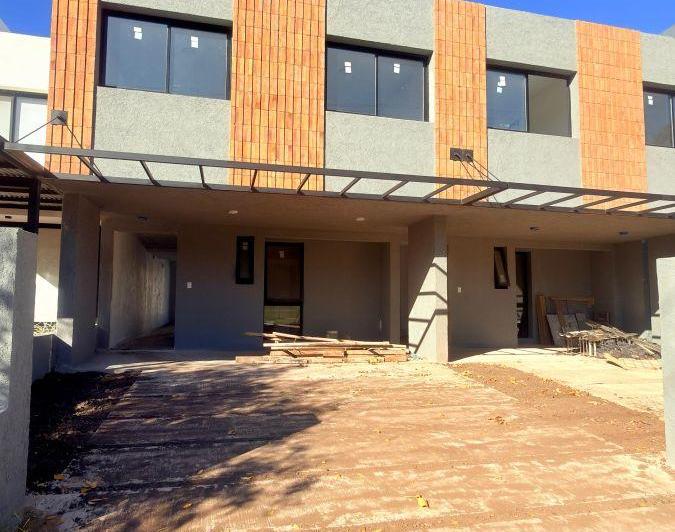 Casa · 170m² · 7 Ambientes · 2 Cocheras
