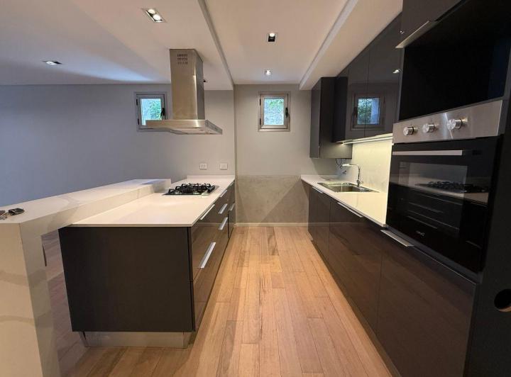 Departamento · 210m² · 4 Ambientes · 2 Cocheras