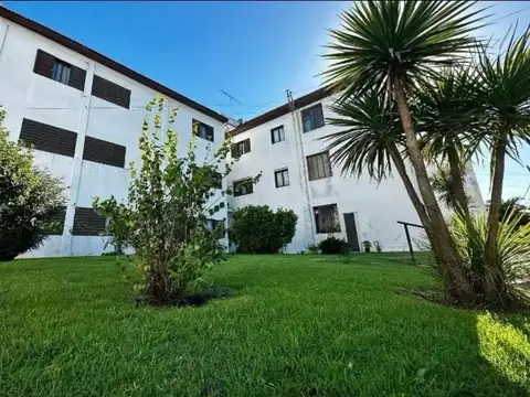 Departamento en Venta en Los Hornos, La Plata