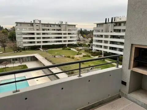 Departamento en Venta en Condominio Civis, Countries y Barrios Cerrados en Escobar