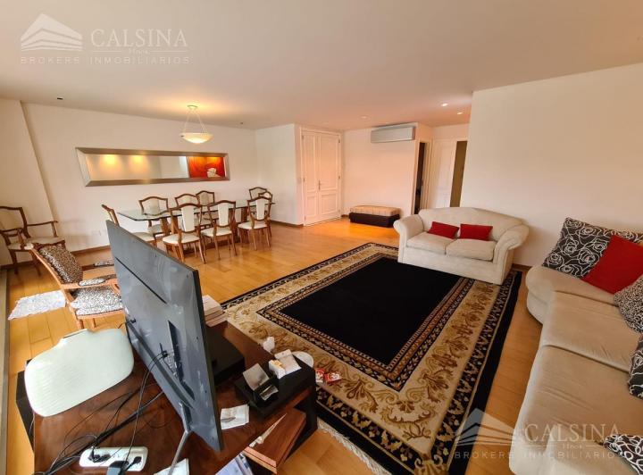 Departamento · 308m² · 3 Dormitorios · 2 Cocheras
