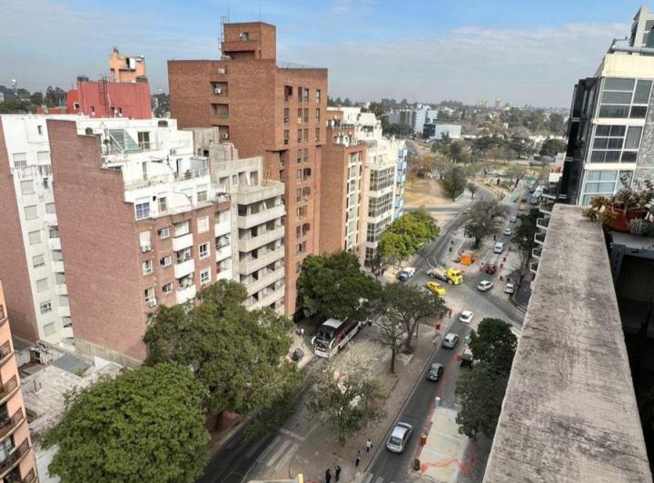 Departamento · 180m² · 8 Ambientes · 2 Cocheras