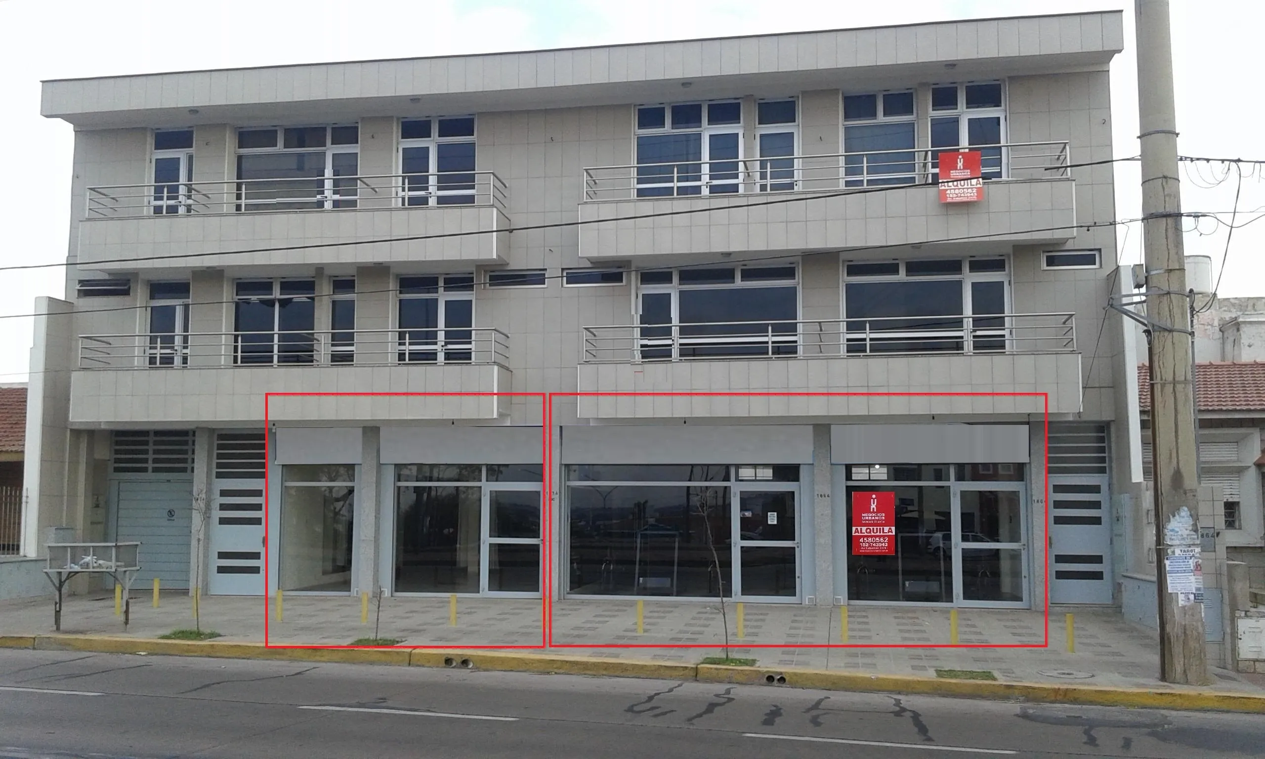 ALQUILER Bº MAIPU SABATTINI 1864 LOCAL 220M2 2 BAÑOS
