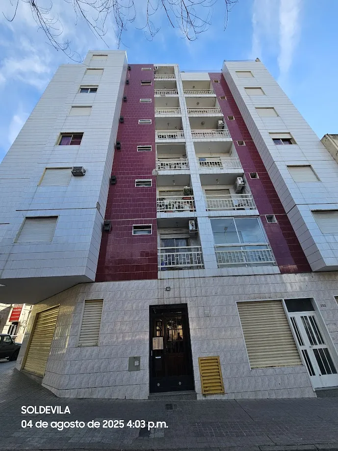 EXCELENTE DEPARTAMENTO