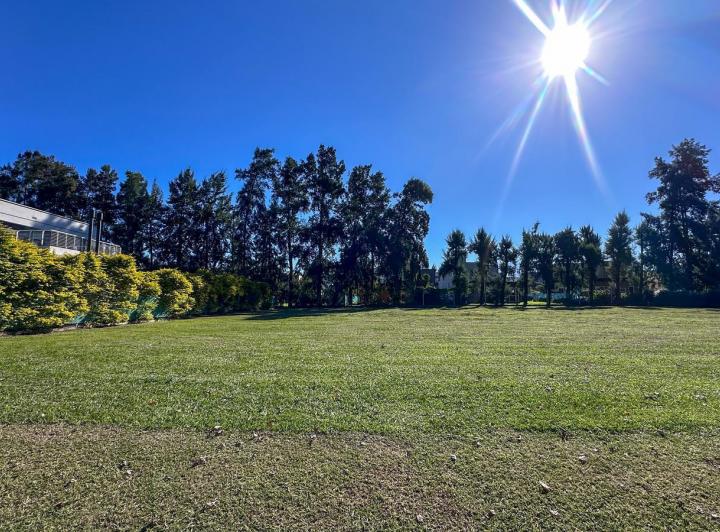 Terreno · 1035m²