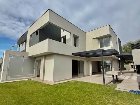 Casa en Venta en El Challao, Las Heras