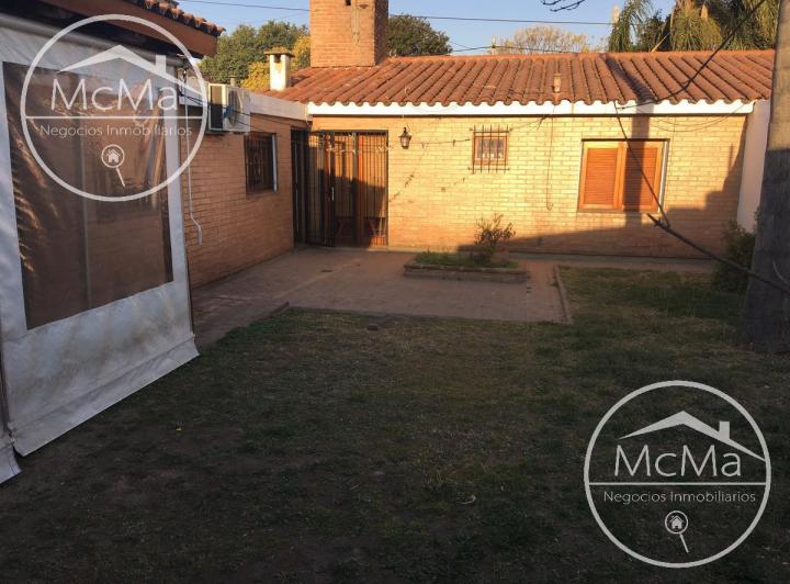 Casa · 146m² · 2 Dormitorios · 1 Cochera