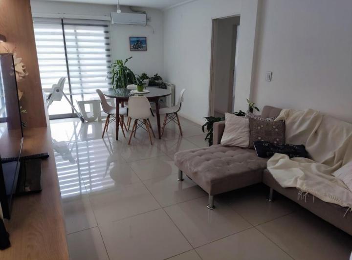 Departamento · 85m² · 5 Ambientes · 1 Cochera