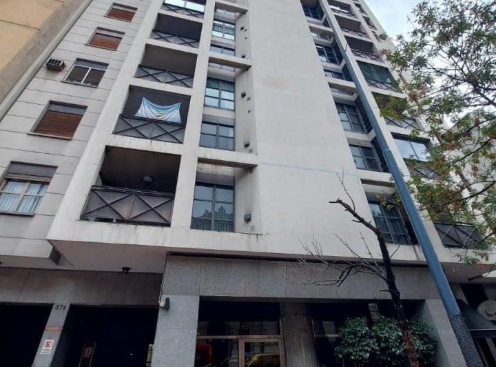 Departamento · 121m² · 6 Ambientes · 1 Cochera