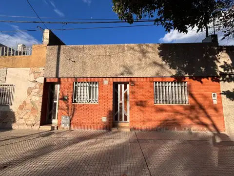 Casa en Venta en Barrio Industrial, Rosario