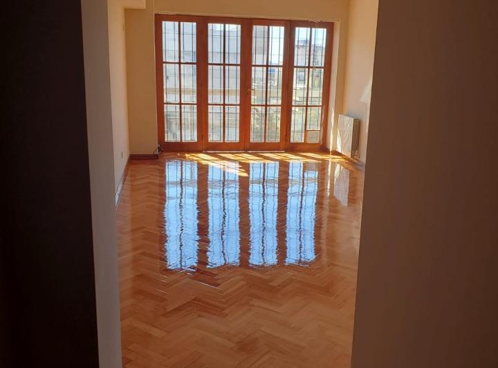 Departamento · 70m² · 4 Ambientes · 1 Cochera