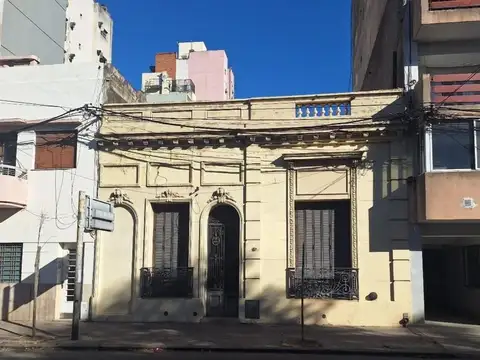 Casa en Venta en Luis Agote, Rosario