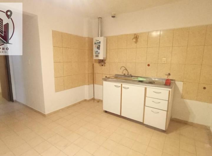 Departamento · 40m² · 2 Ambientes · 1 Cochera