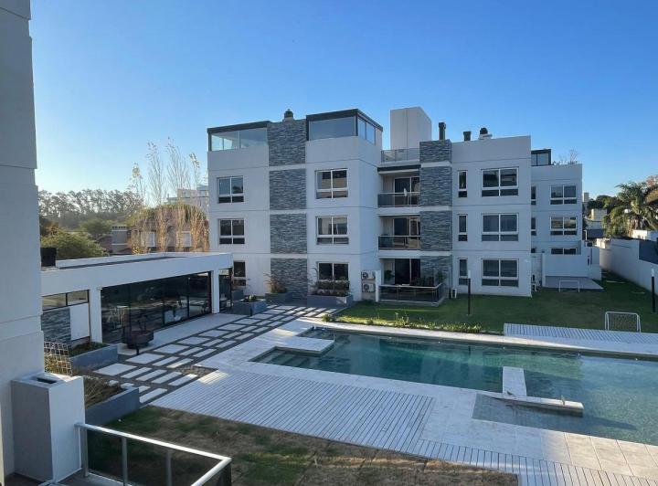 Departamento · 120m² · 7 Ambientes · 2 Cocheras