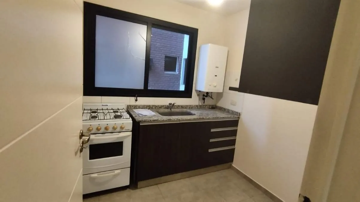 En alquiler Departamento 2 Dormitorios - 2 Baños -  Nueva Córdoba -