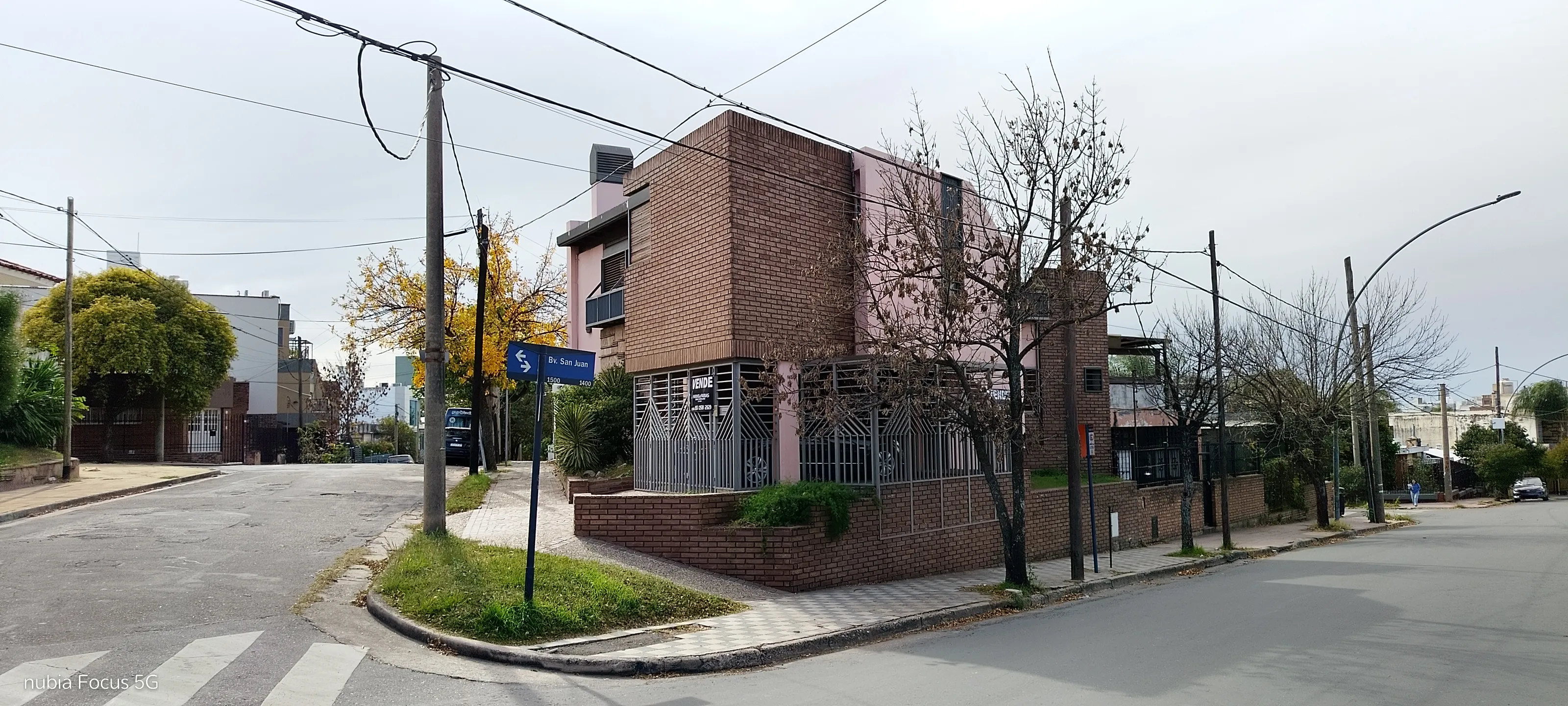 CASA EN VENTA 3 DORMITORIOS 2 PLANTAS BARRIO PASO DE LOS ANDES