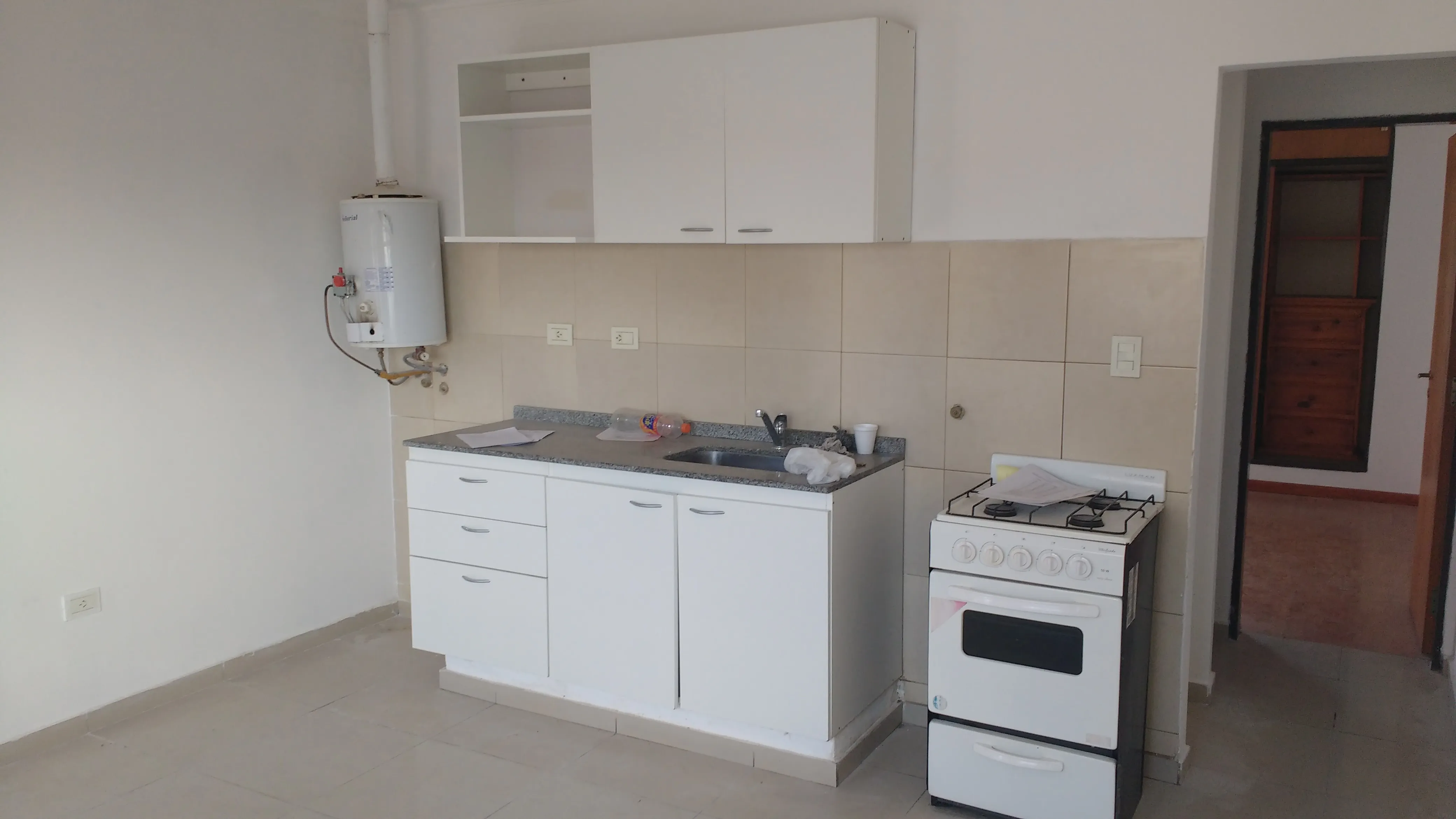 Se alquila departamento un dormitorio Corrientes 2800