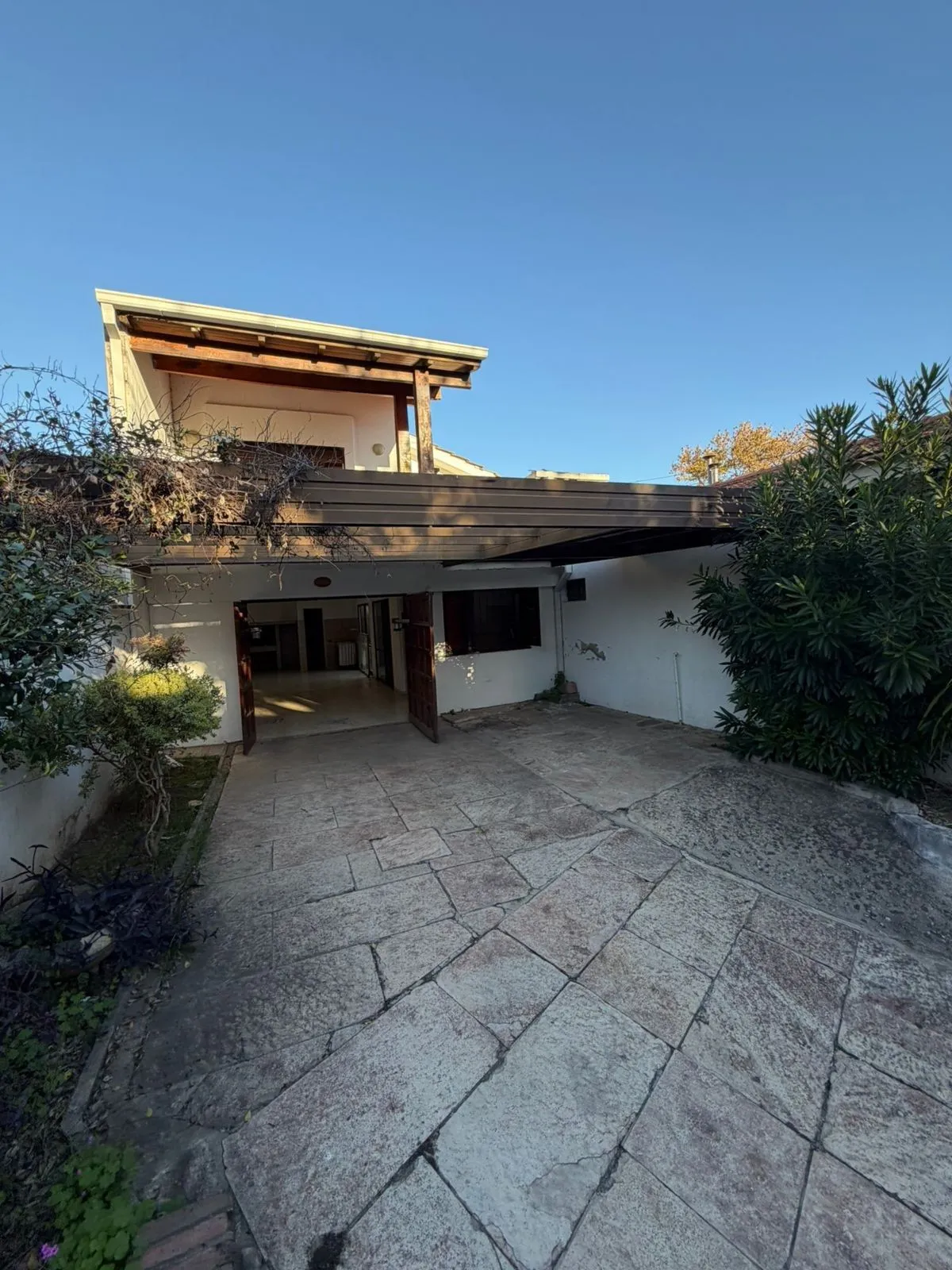 Excelente oportunidad de INVERSIÓN o VIVIENDA FAMILIAR