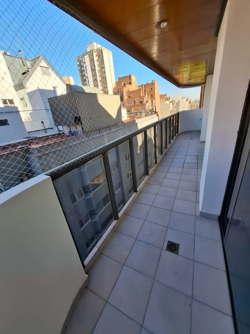 ALQUILER | Depto Premium 2 Dormitorios con Balcon - Frente al Buen Pastor